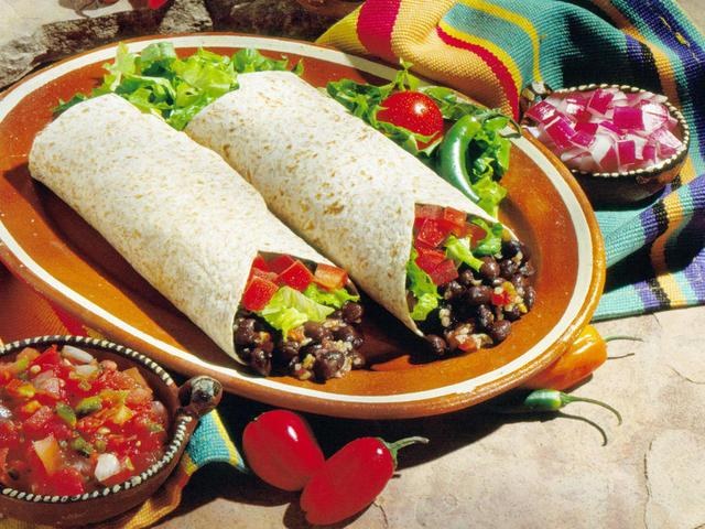 Buritos în mexican: un fel de mâncare simplă cu o istorie bogată 