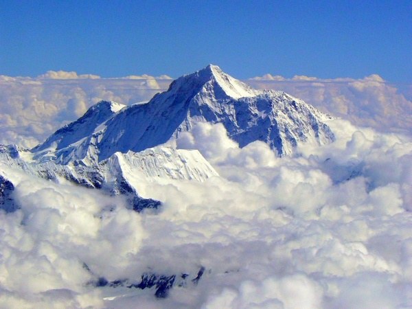 Unde este Mount Everest